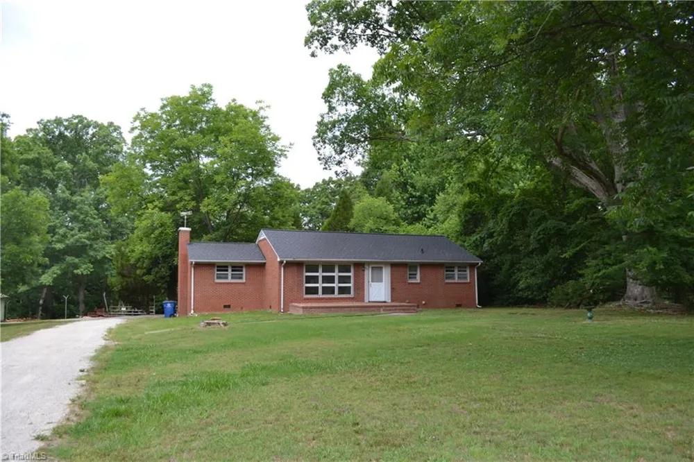 812 Dan Valley Road Madison, NC 27025