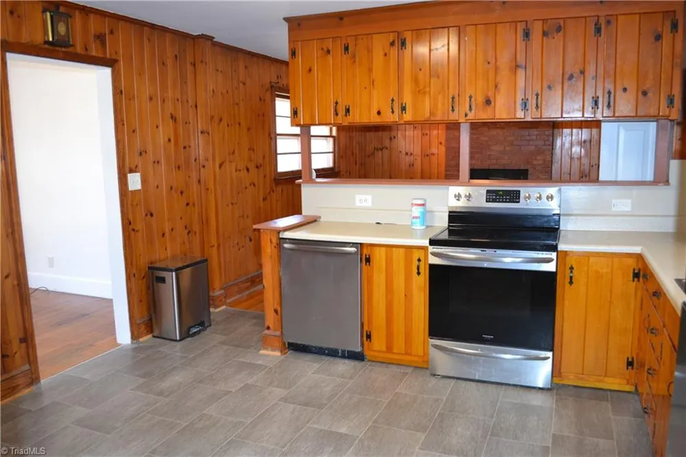 812 Dan Valley Road Madison, NC 27025
