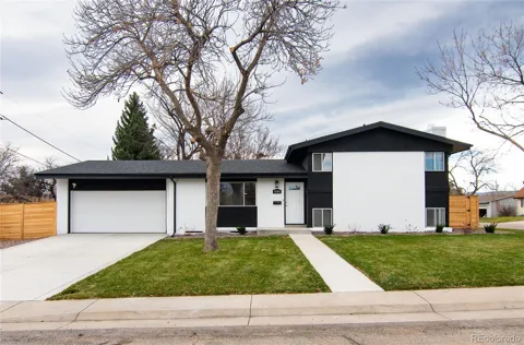 12362 W 60th Place
