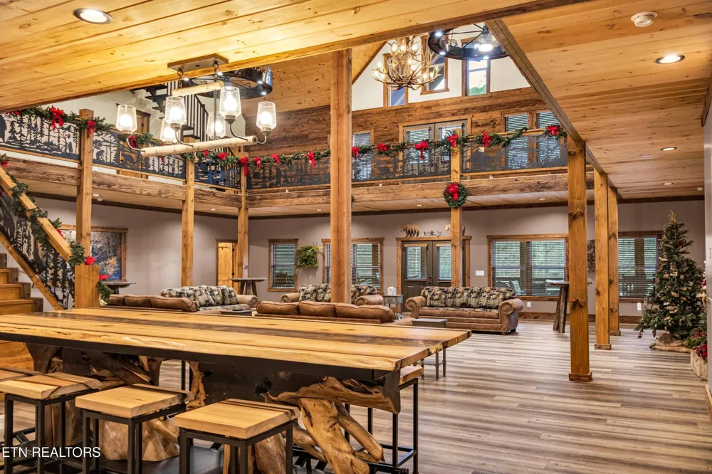 173 Rafter Rd Tellico Plains, TN 37385