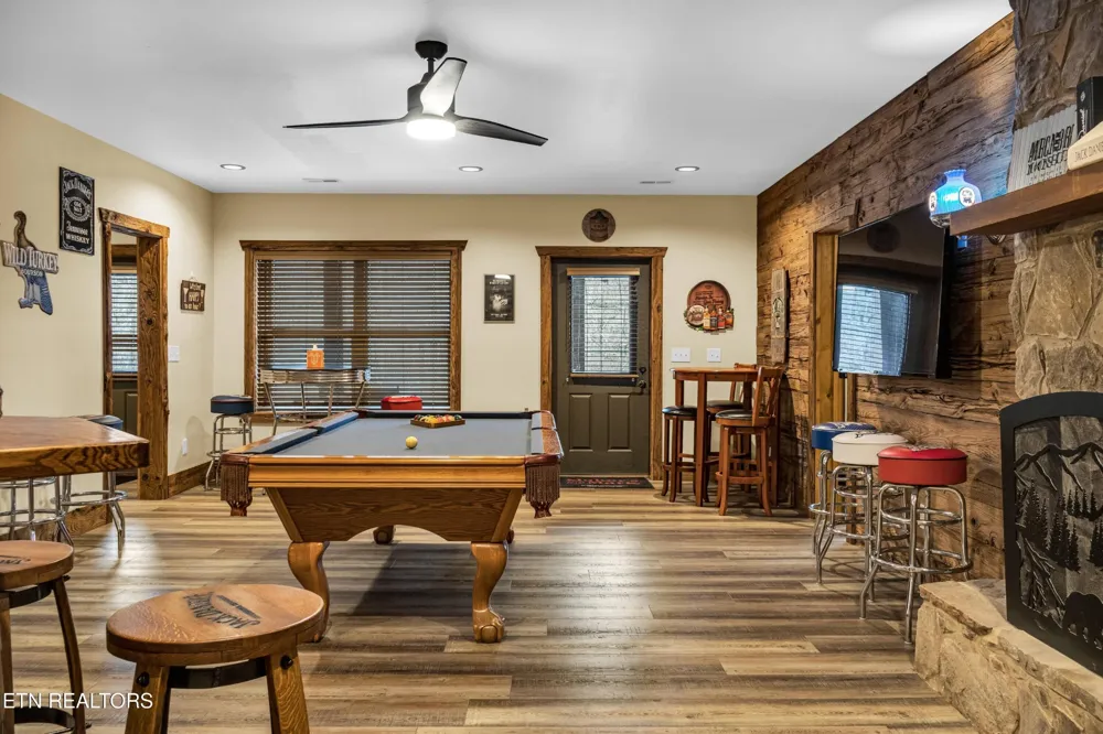 173 Rafter Rd Tellico Plains, TN 37385