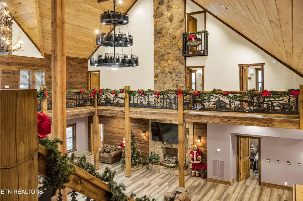 173 Rafter Rd Tellico Plains, TN 37385