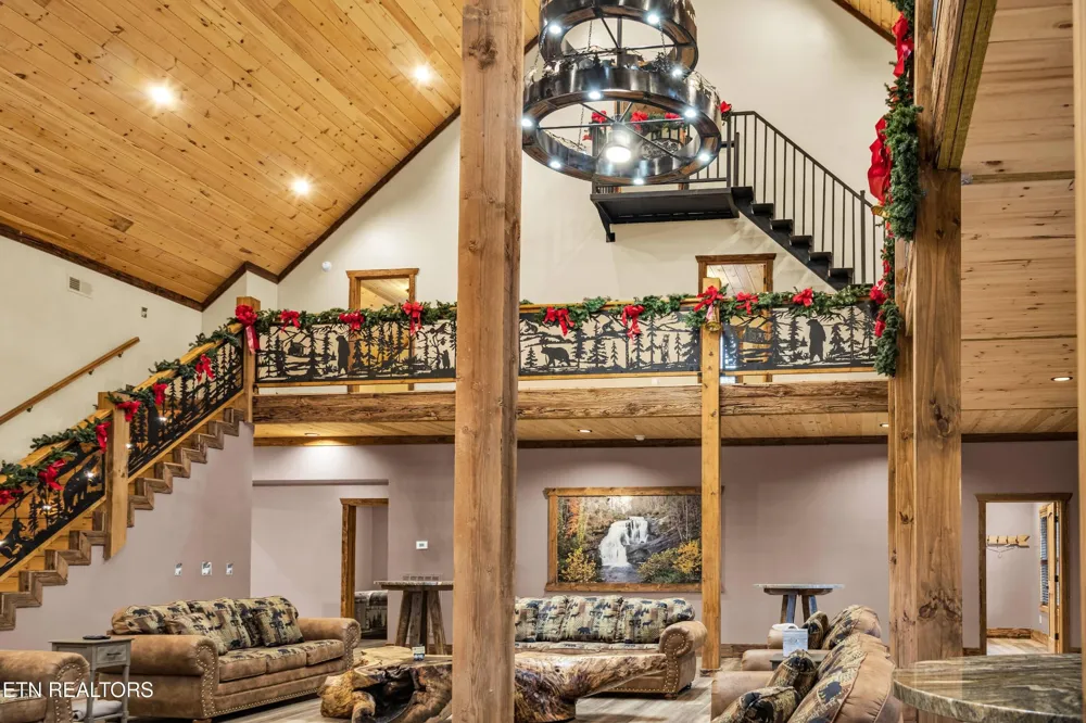 173 Rafter Rd Tellico Plains, TN 37385