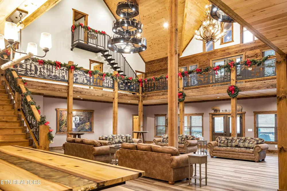 173 Rafter Rd Tellico Plains, TN 37385