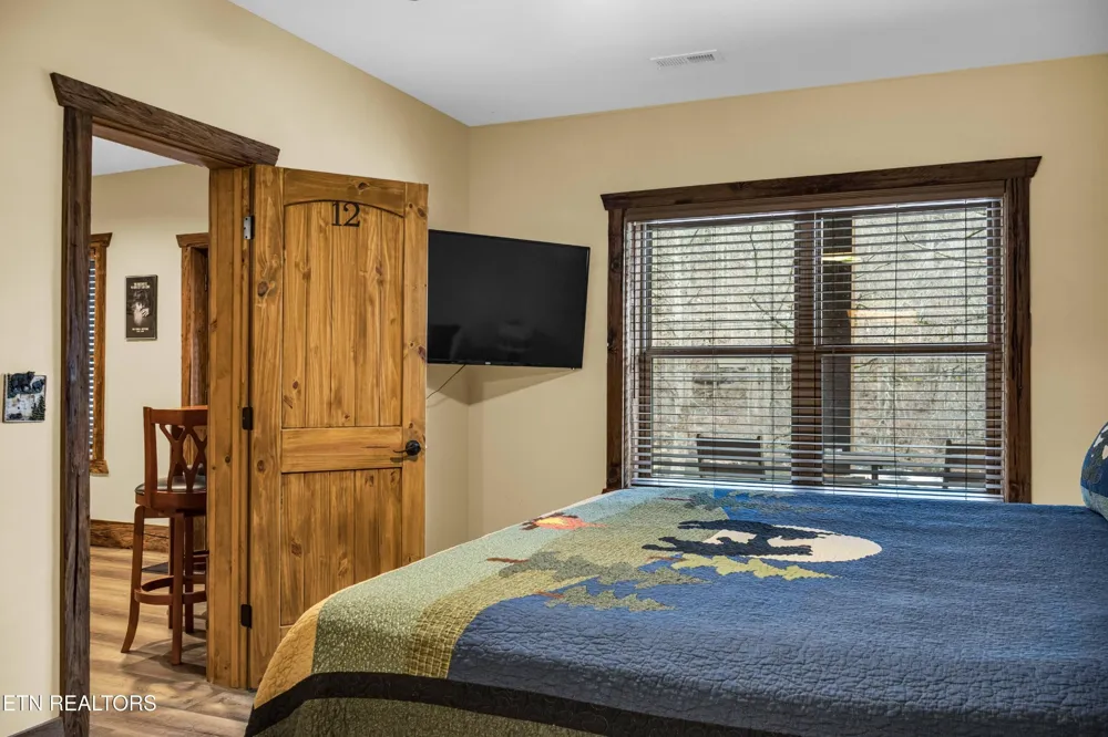 173 Rafter Rd Tellico Plains, TN 37385