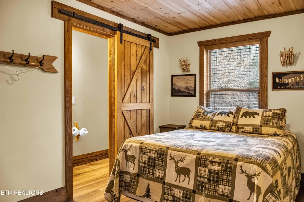 173 Rafter Rd Tellico Plains, TN 37385