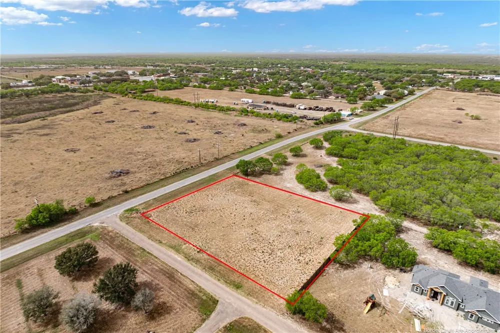 207 Rancho Seco Riviera, TX 78379