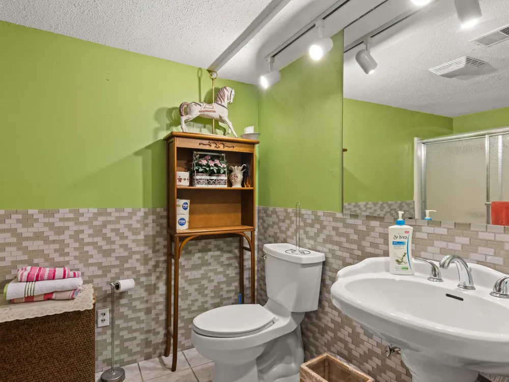 3175 Strand Road Muskegon, MI 49445