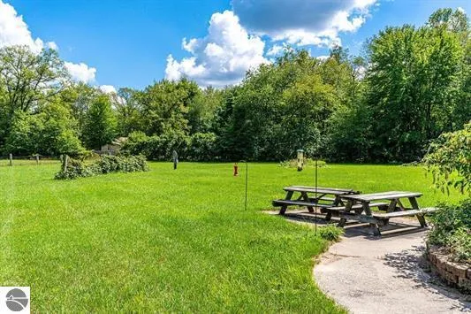 3175 Strand Road Muskegon, MI 49445
