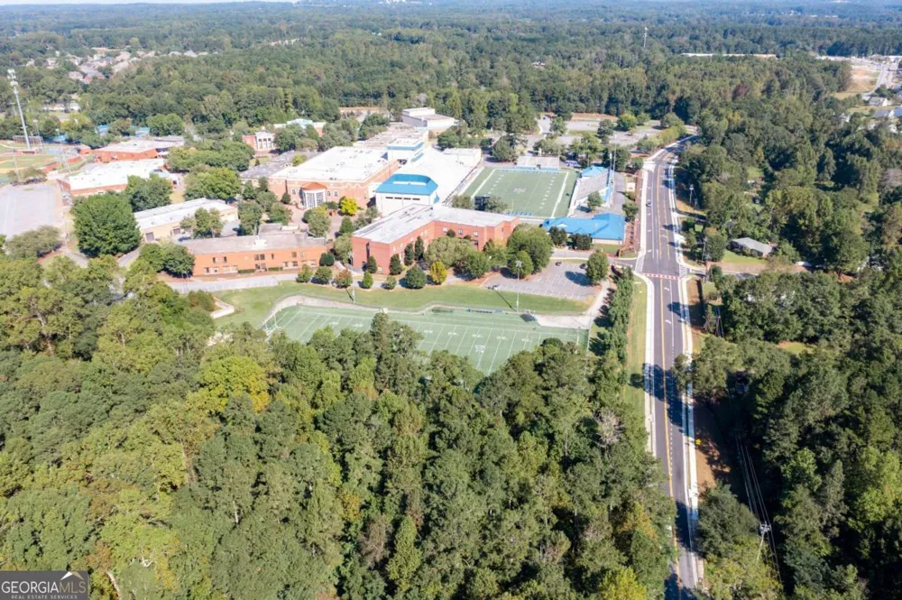 2526 New Macland RD Powder Springs, GA 30127