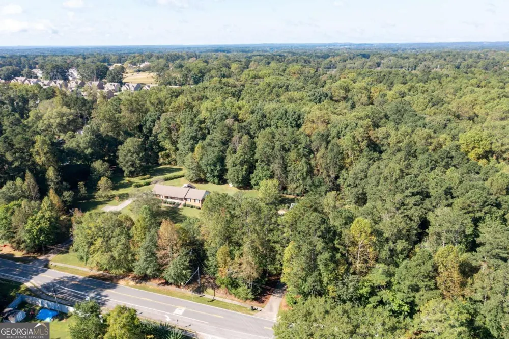 2526 New Macland RD Powder Springs, GA 30127