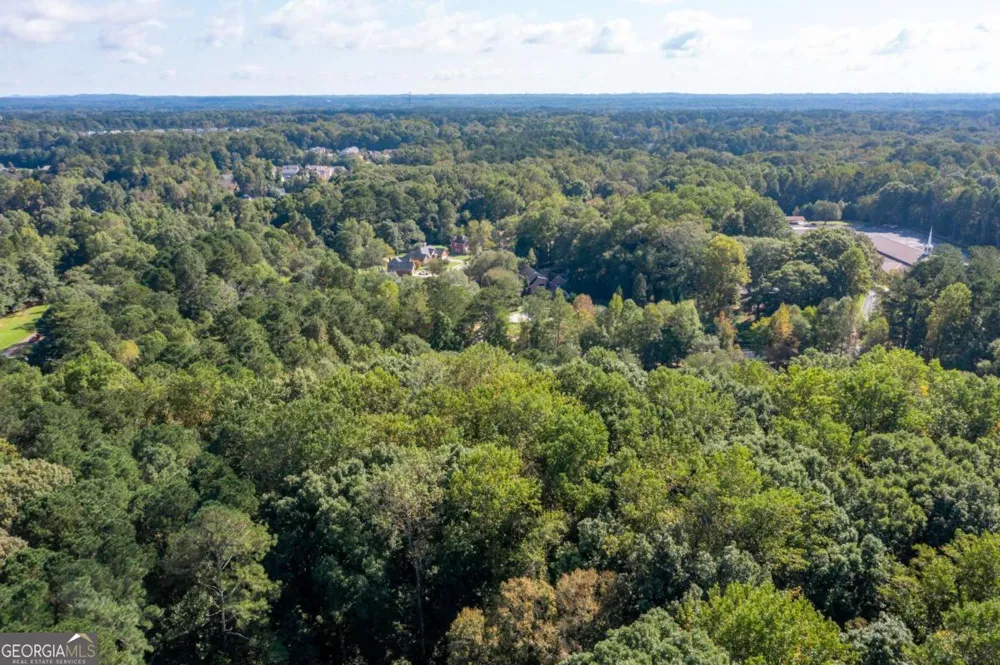 2526 New Macland RD Powder Springs, GA 30127