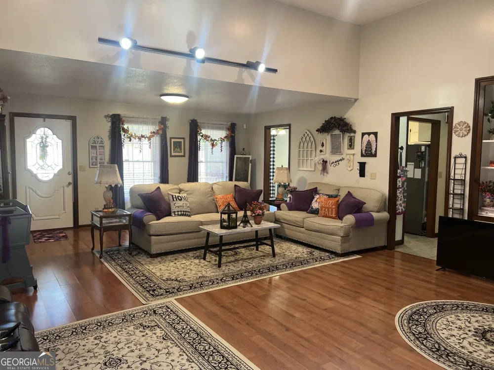 311 Overlook DR Montezuma, GA 31063