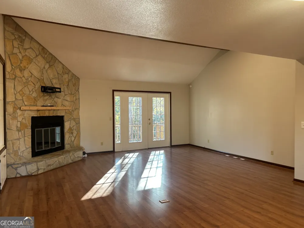 311 Overlook DR Montezuma, GA 31063