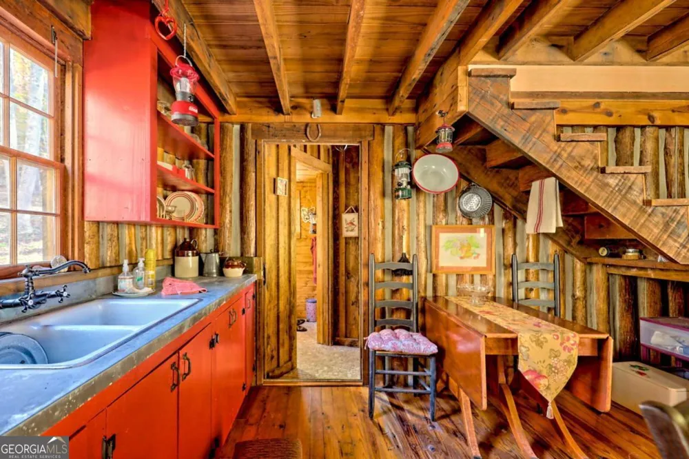 1307 Clear Creek RD Hayesville, NC 28904