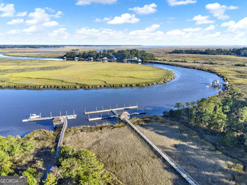 35 Shore RD Savannah, GA 31419