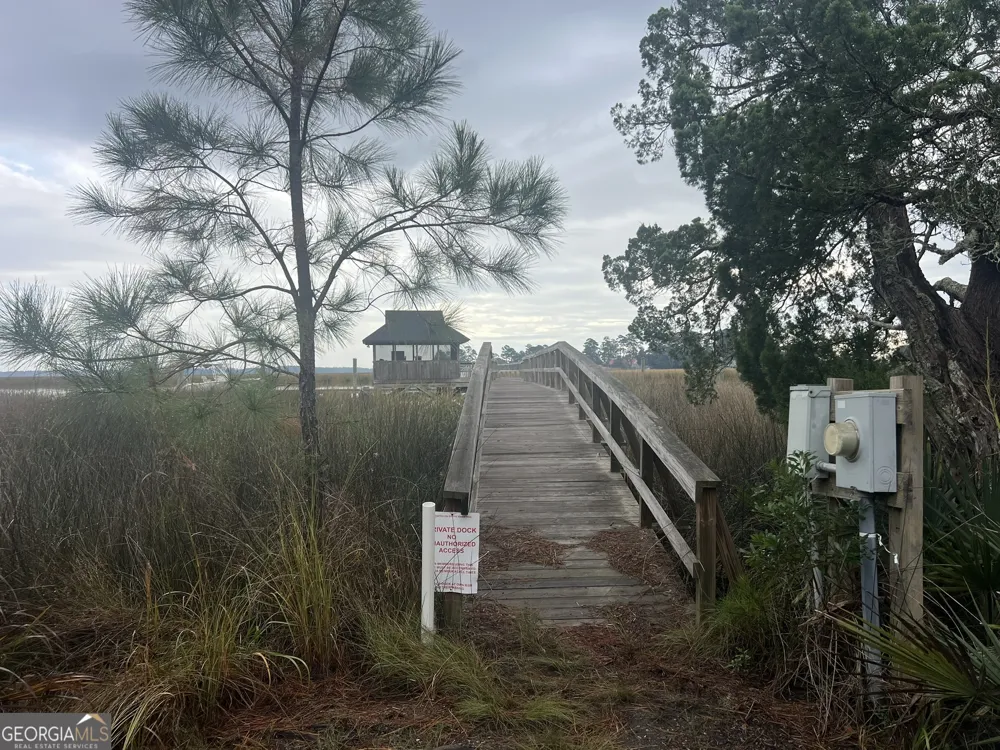 35 Shore RD Savannah, GA 31419