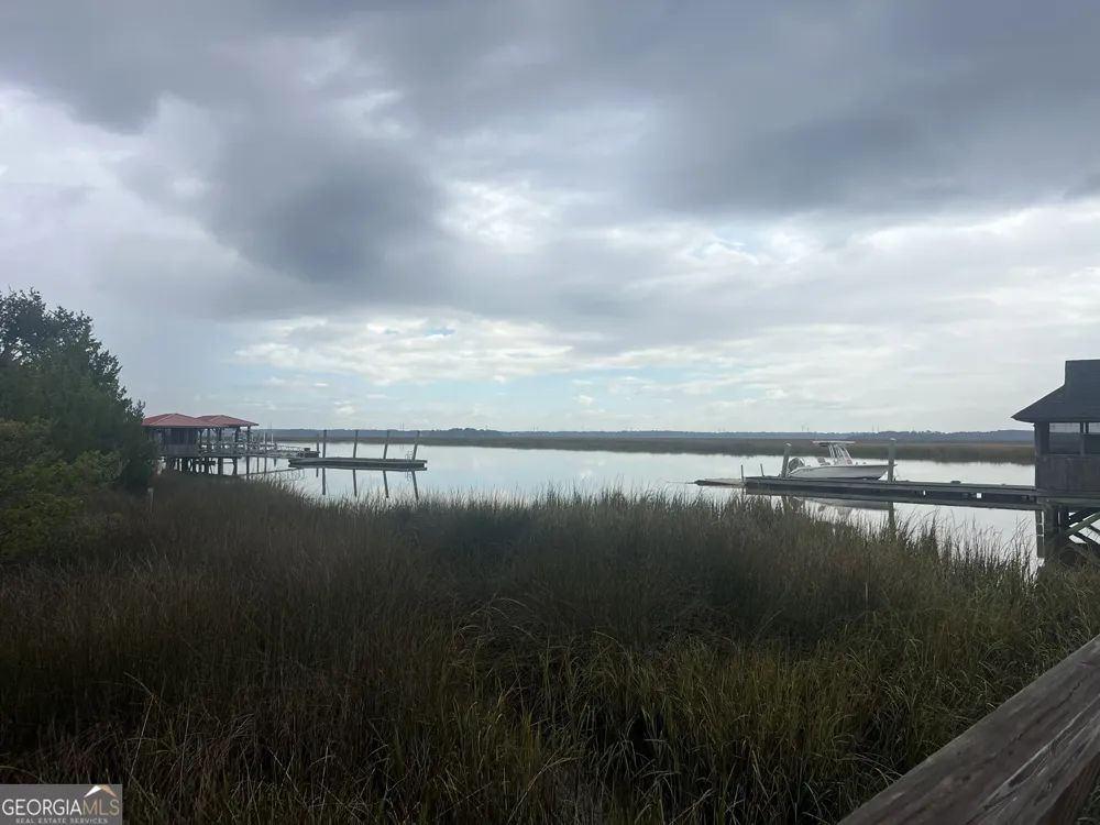 35 Shore RD Savannah, GA 31419