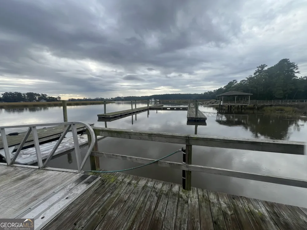 35 Shore RD Savannah, GA 31419