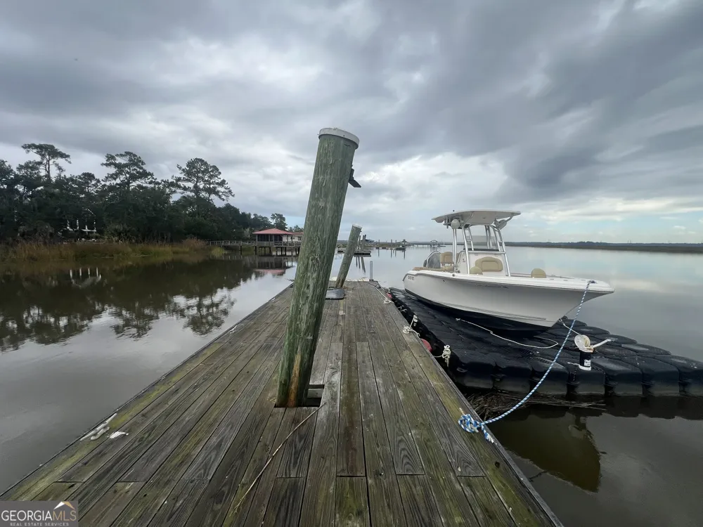 35 Shore RD Savannah, GA 31419