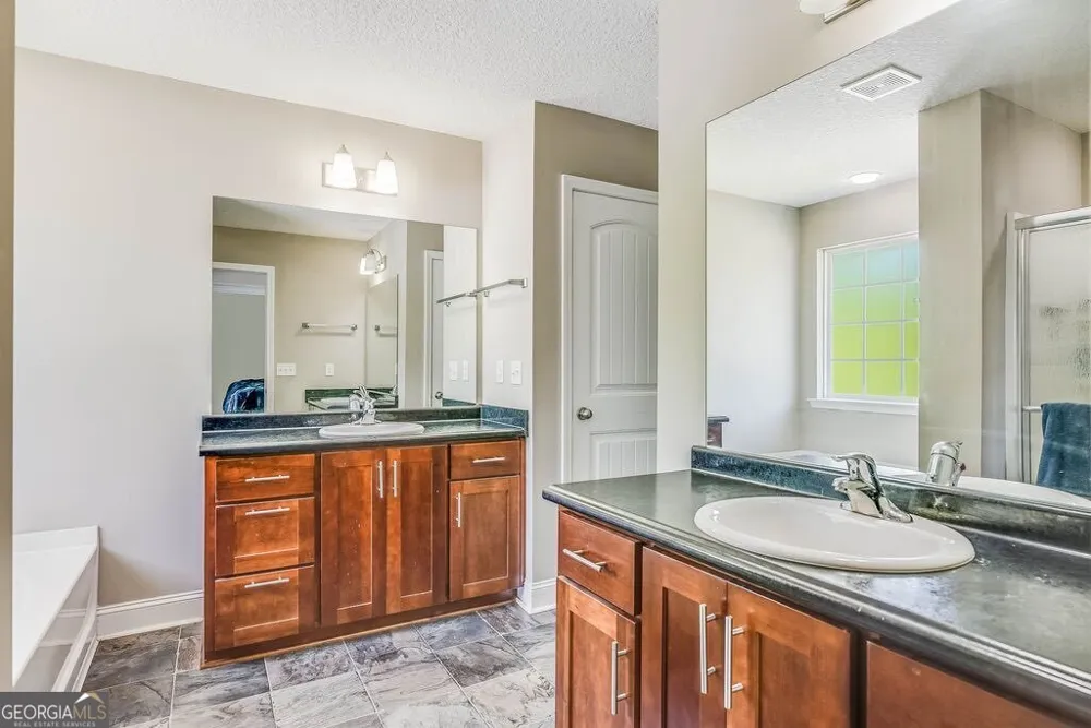 1200 Cypress Fall CIR Hinesville, GA 31313