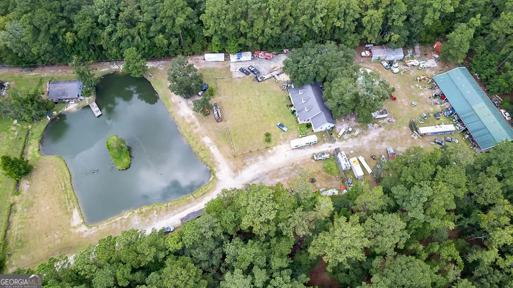 2301 Us Highway 80 Bloomingdale, GA 31302