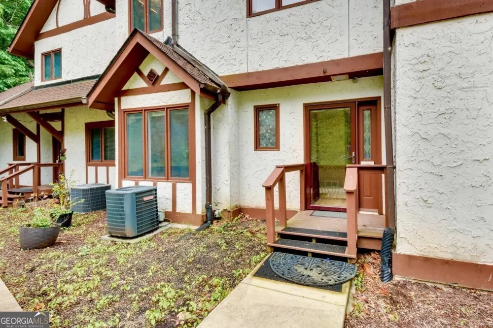 327 Brucken Strasse ##603