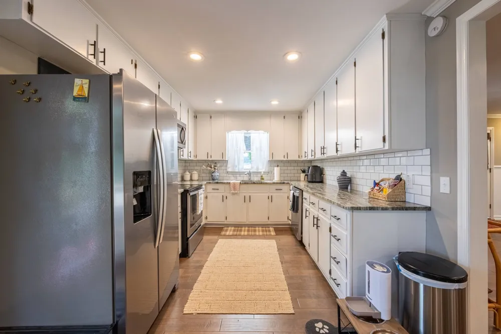 396 Cardinal LN Toccoa, GA 30577