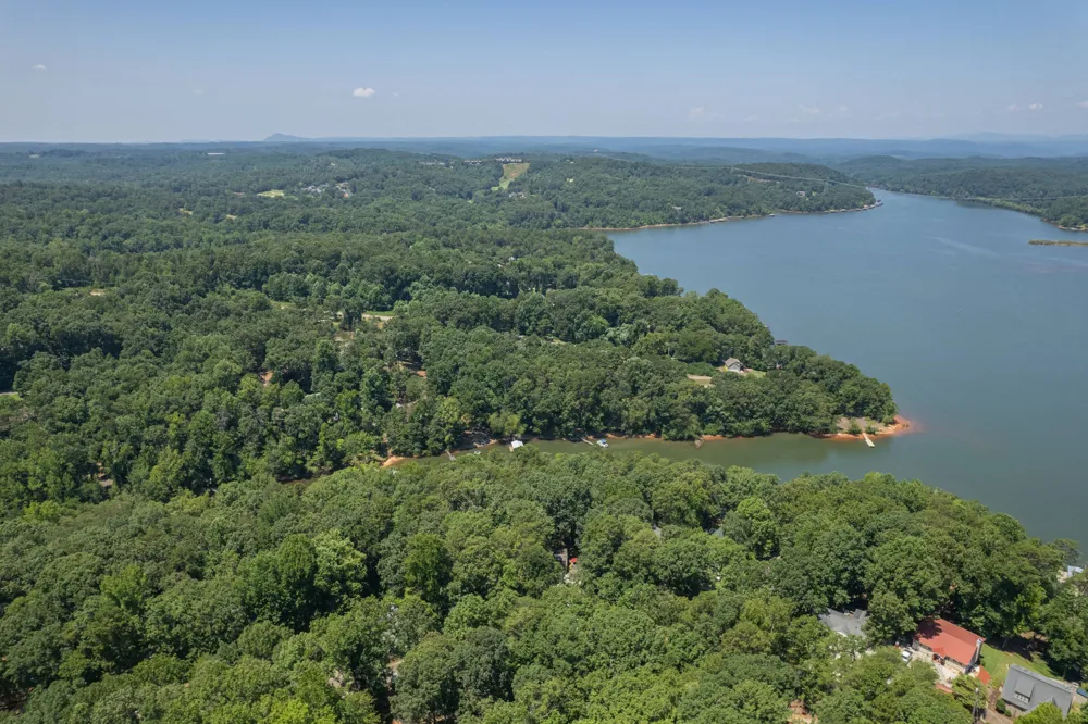 396 Cardinal LN Toccoa, GA 30577