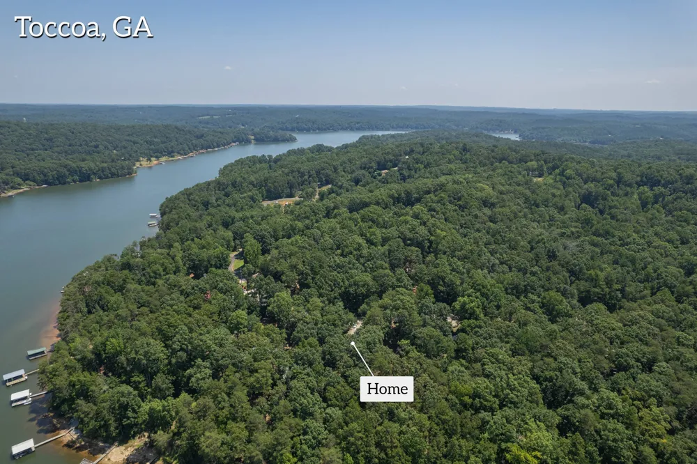 396 Cardinal LN Toccoa, GA 30577