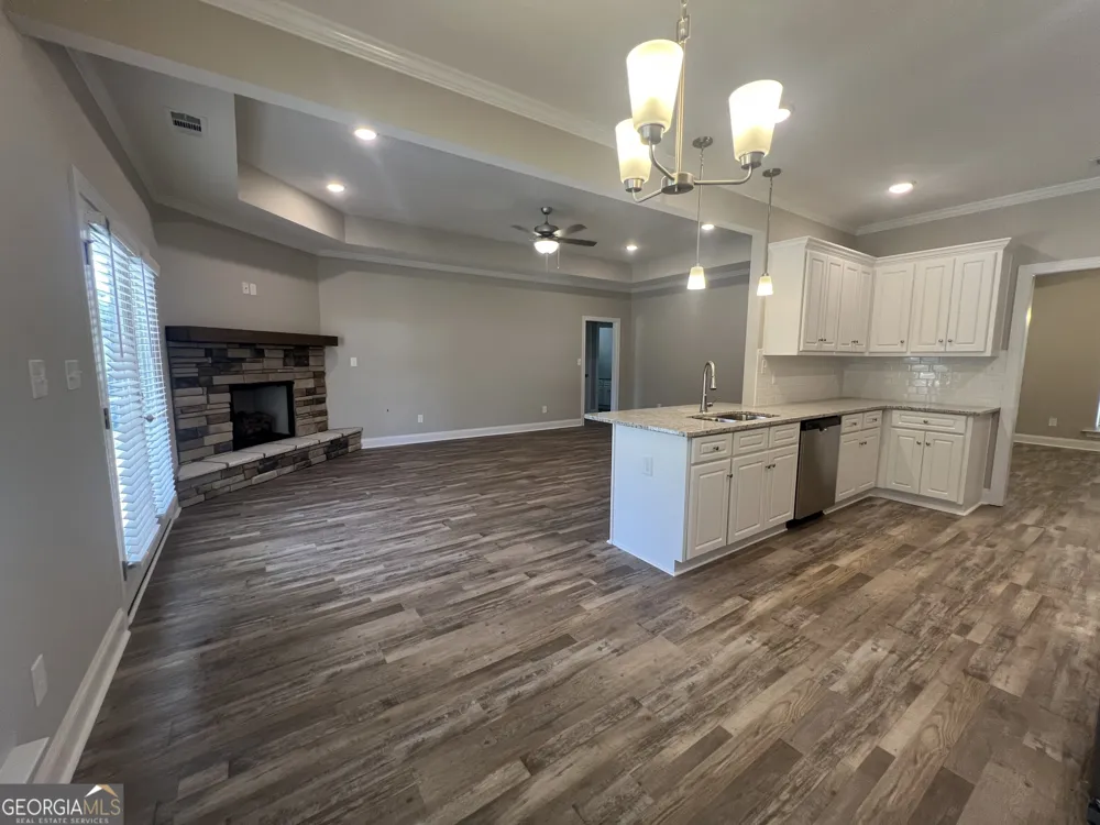 1076 Boneville RD Dearing, GA 30808