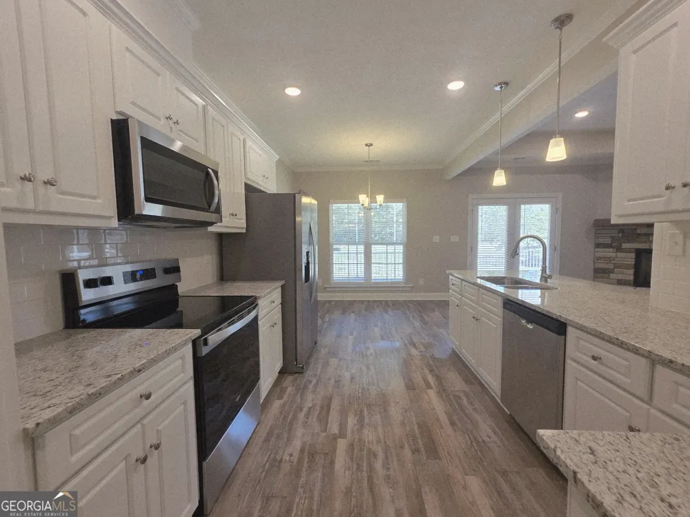 1076 Boneville RD Dearing, GA 30808