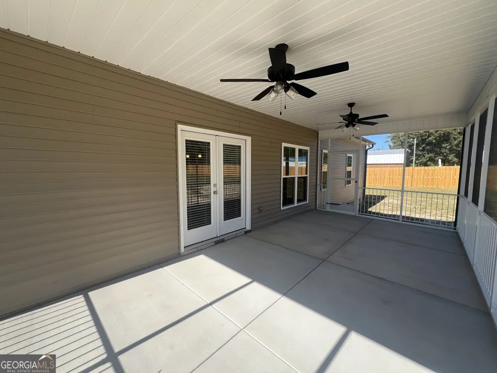 1076 Boneville RD Dearing, GA 30808