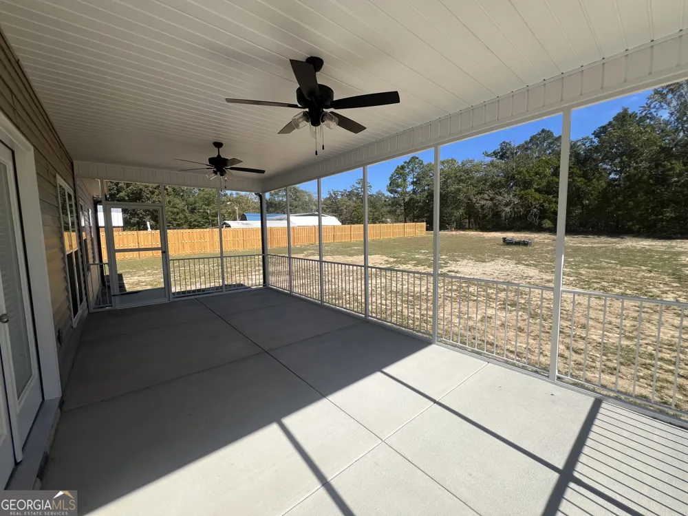 1076 Boneville RD Dearing, GA 30808