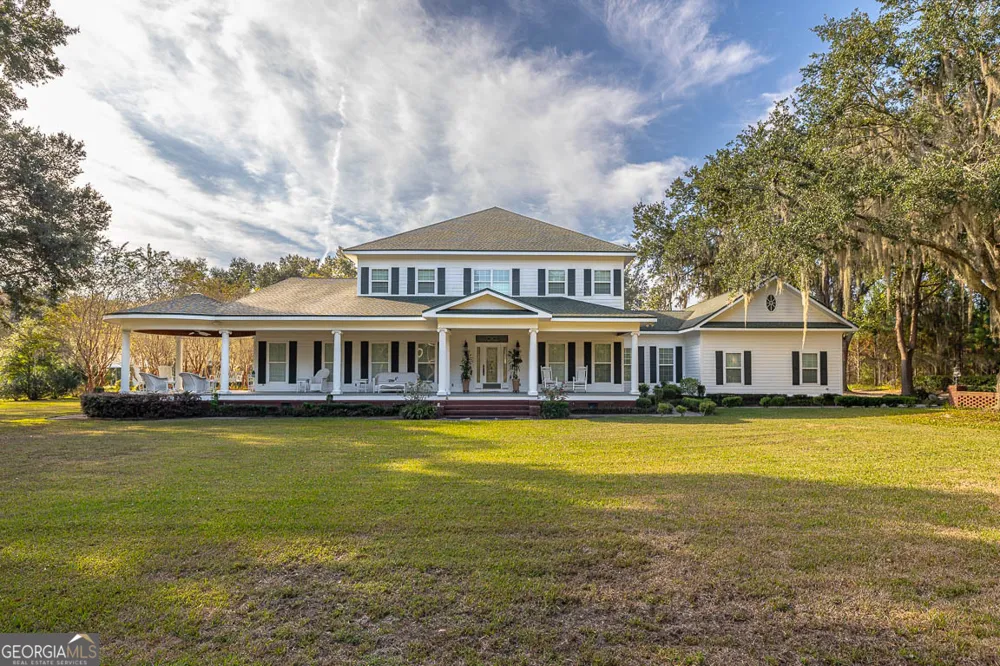300 Elliott RD Waynesville, GA 31566