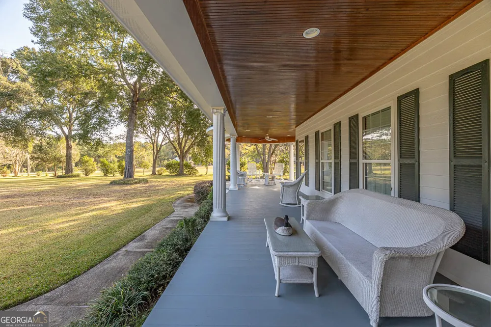 300 Elliott RD Waynesville, GA 31566