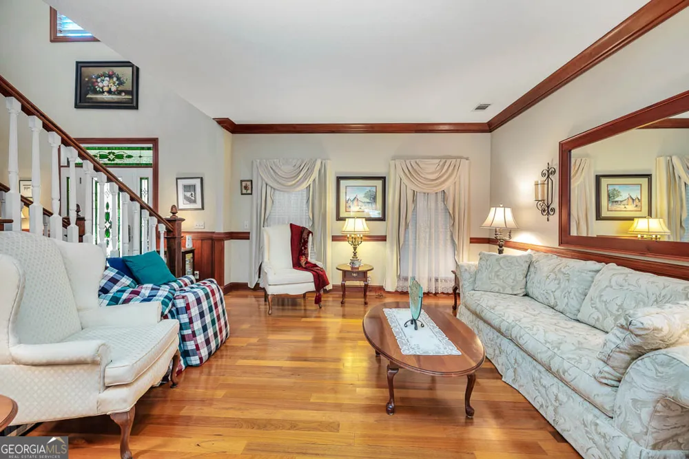 300 Elliott RD Waynesville, GA 31566