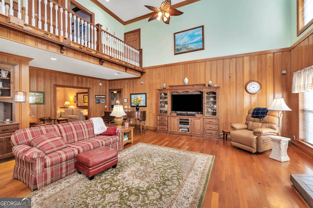300 Elliott RD Waynesville, GA 31566
