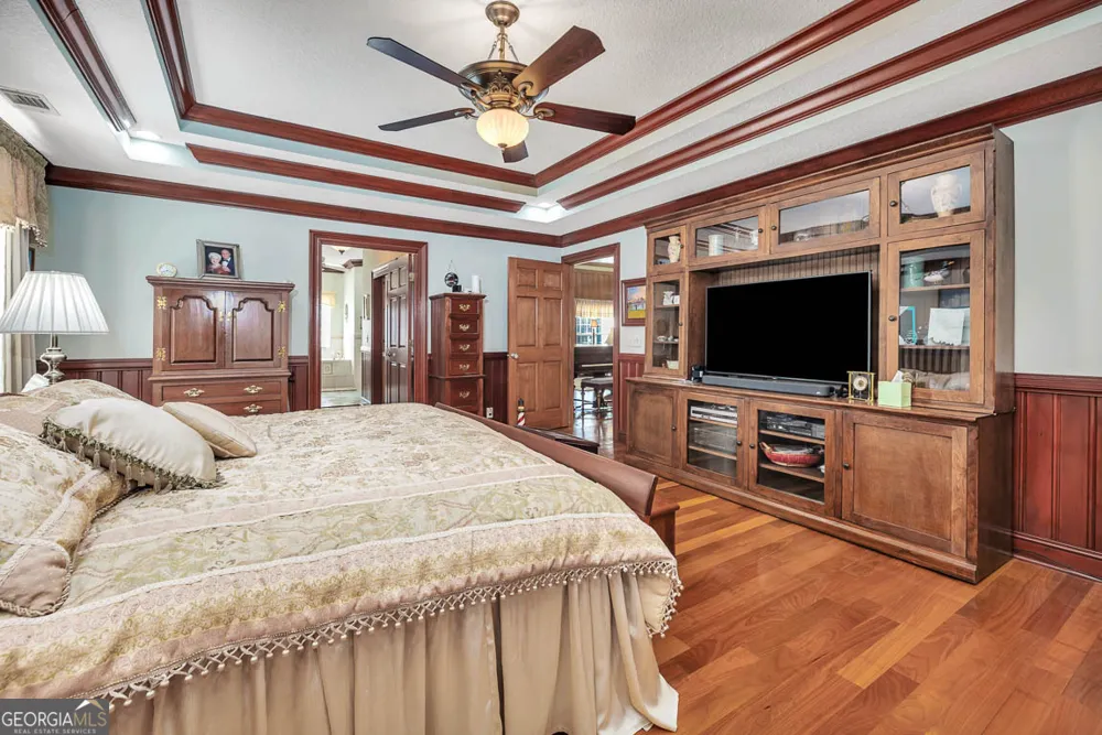300 Elliott RD Waynesville, GA 31566