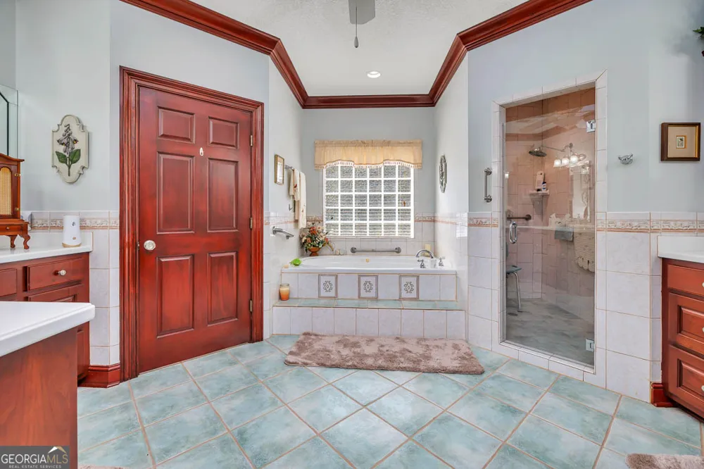 300 Elliott RD Waynesville, GA 31566