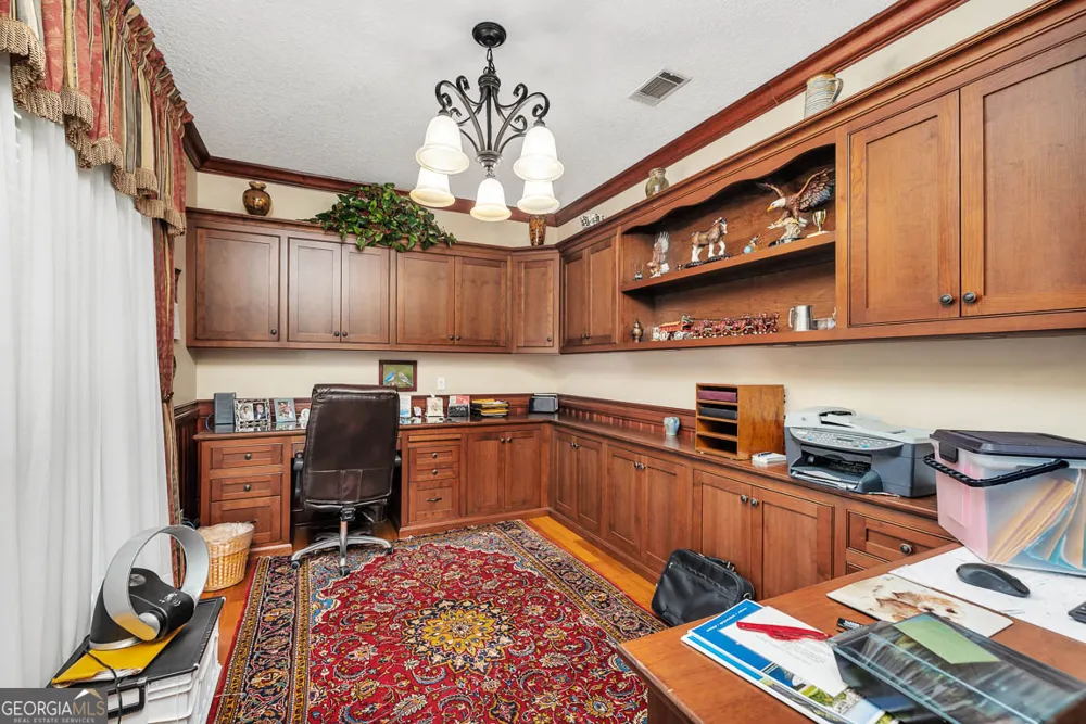 300 Elliott RD Waynesville, GA 31566