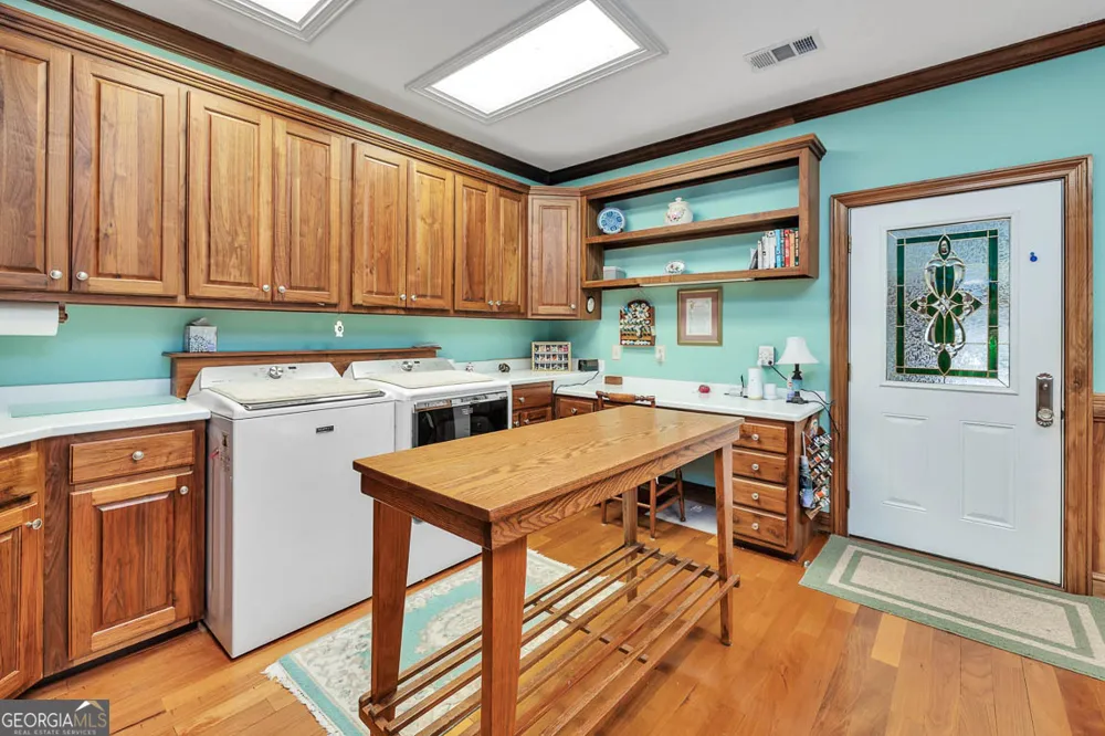 300 Elliott RD Waynesville, GA 31566