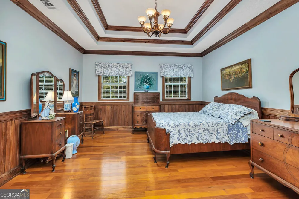 300 Elliott RD Waynesville, GA 31566