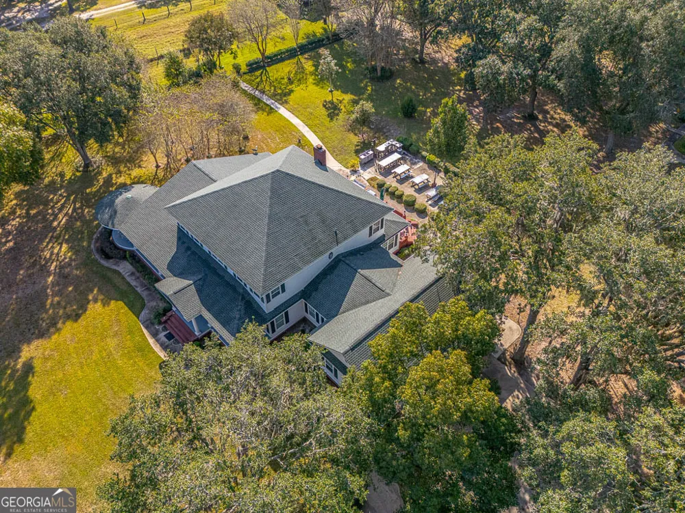 300 Elliott RD Waynesville, GA 31566