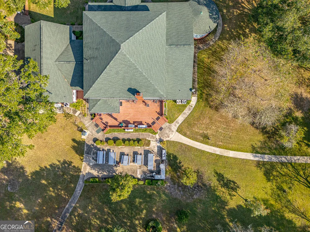 300 Elliott RD Waynesville, GA 31566