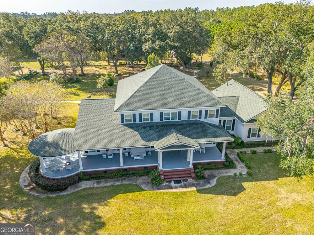 300 Elliott RD Waynesville, GA 31566