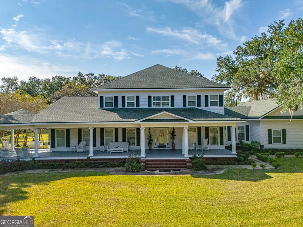 300 Elliott RD Waynesville, GA 31566