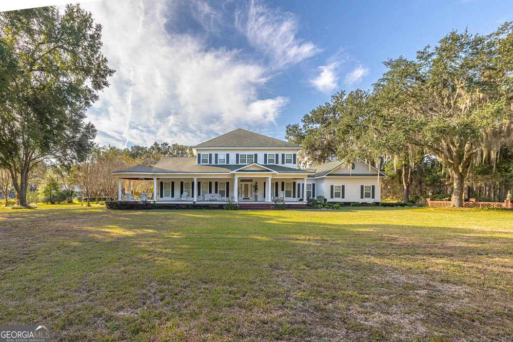 300 Elliott RD Waynesville, GA 31566
