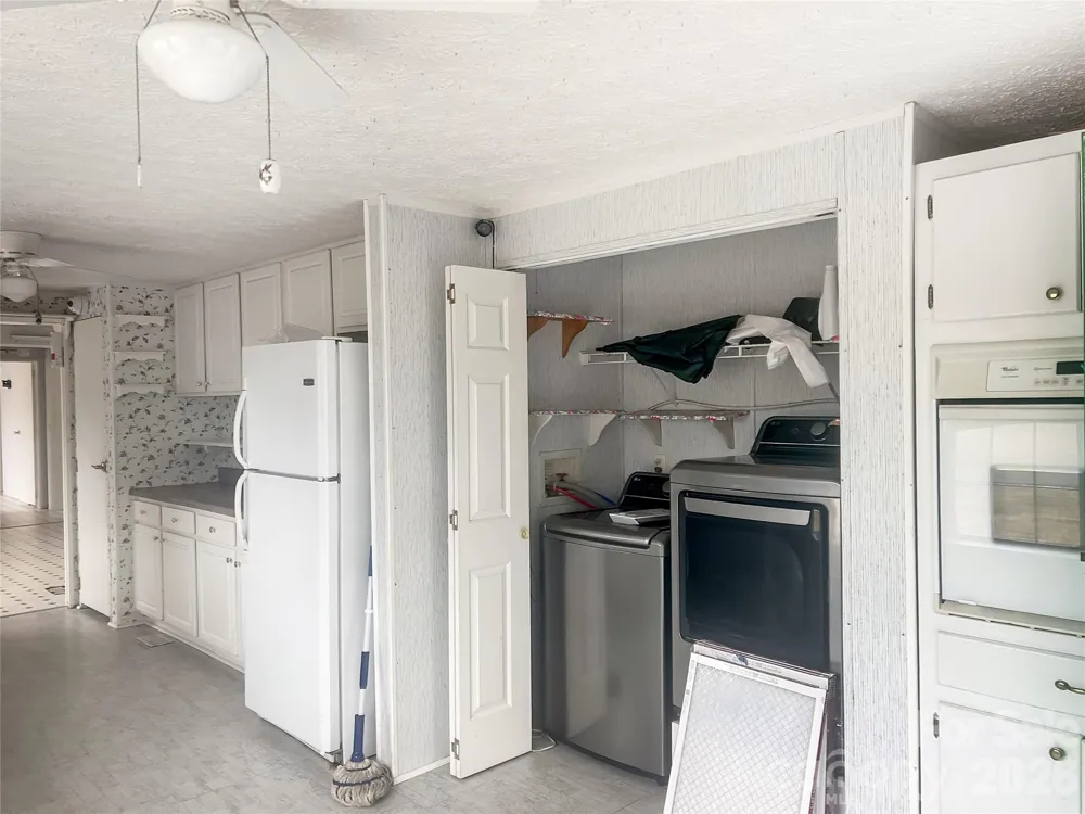 205 W Haywood Lane Mount Gilead, NC 27306