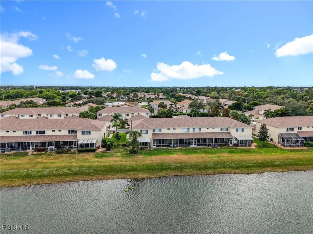 Broadhurst Loop #306 Fort Myers, FL 33919